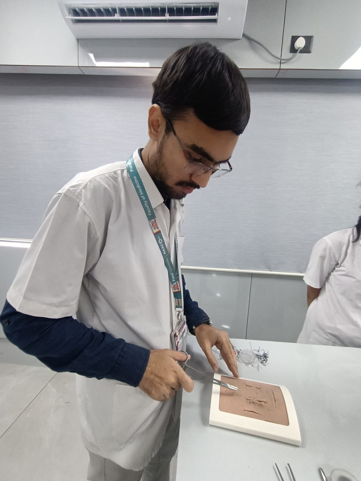 Hands-on Suturing Tutorial